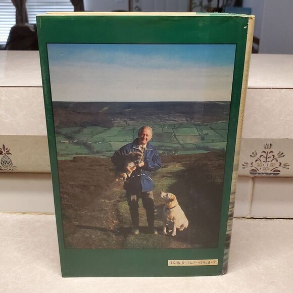 James Herriot's Dog Stories By James Herriot - First US Edition HC/DJ 1986 - Picture 2 of 7